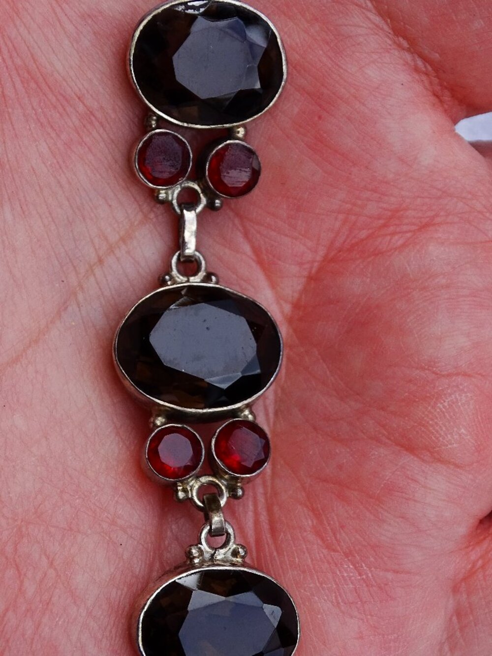 925 Sterling Silver Bracelet with Red and Topaz Colored Stones 7-71/2"
